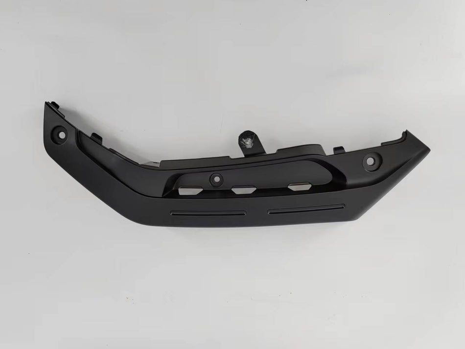 Emmo Nok Front Trims (Top & Bottom)