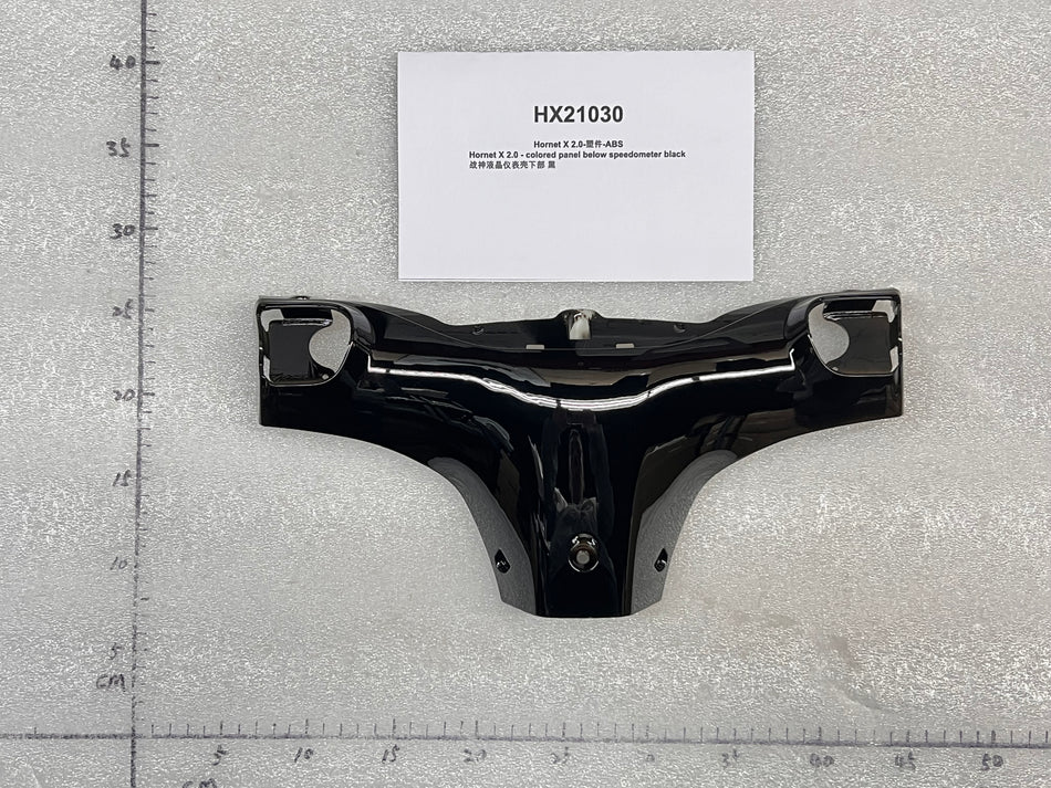 Emmo Hornet X 2.0 - Coloured Panel Below Speedometer (Black/Blue/Red)